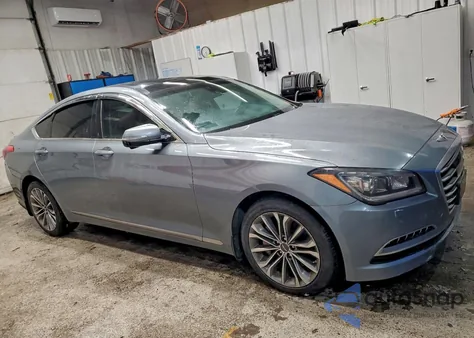 2015 Hyundai Genesis 3.8L z USA, uszkodzony, nr VIN KMHGN4JE5FU086470